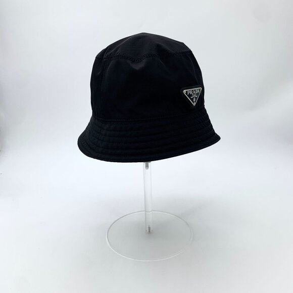 Prada Black Nylon Bucket Hat With Logo Plaque - Picture 1 of 9